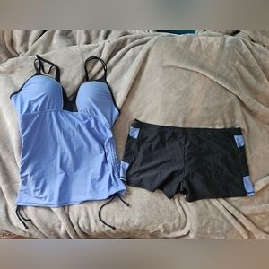 Free country tankini top w/swim shorts